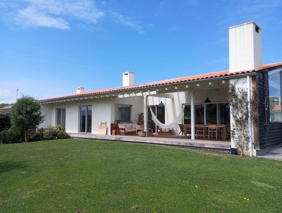 Malibu Sopela Ebi01037 Villa Exterior photo